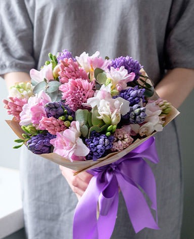 Бесплатная доставка цветов в Красноуральске